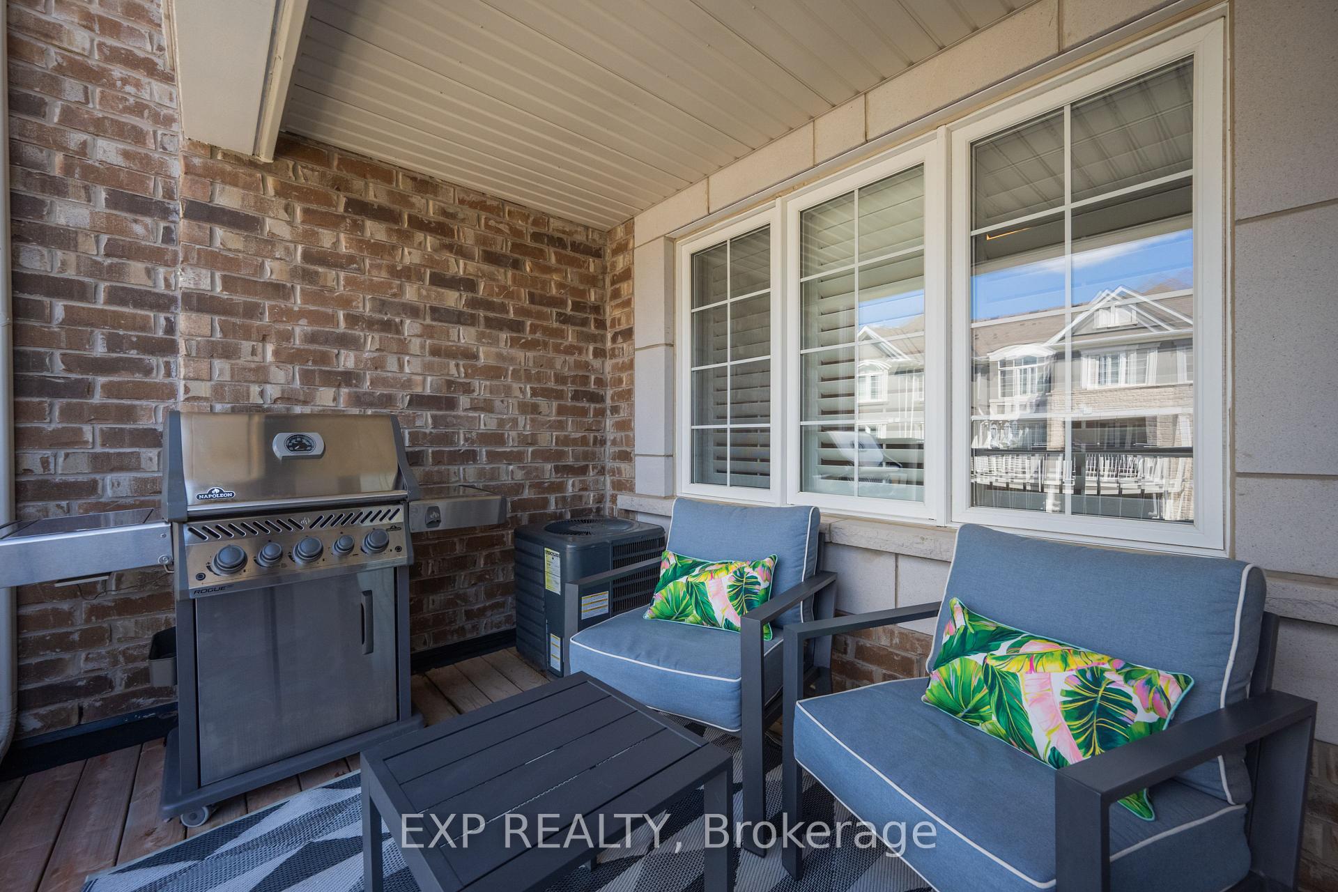 Photo 24 of 978 Alder Gate, Milton, Cobban — HOMEH