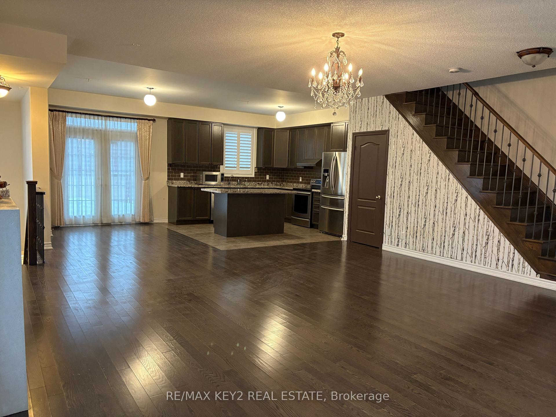 Photo 10 of 33 Cathedral High Street, Markham, Cathedraltown — HOMEH