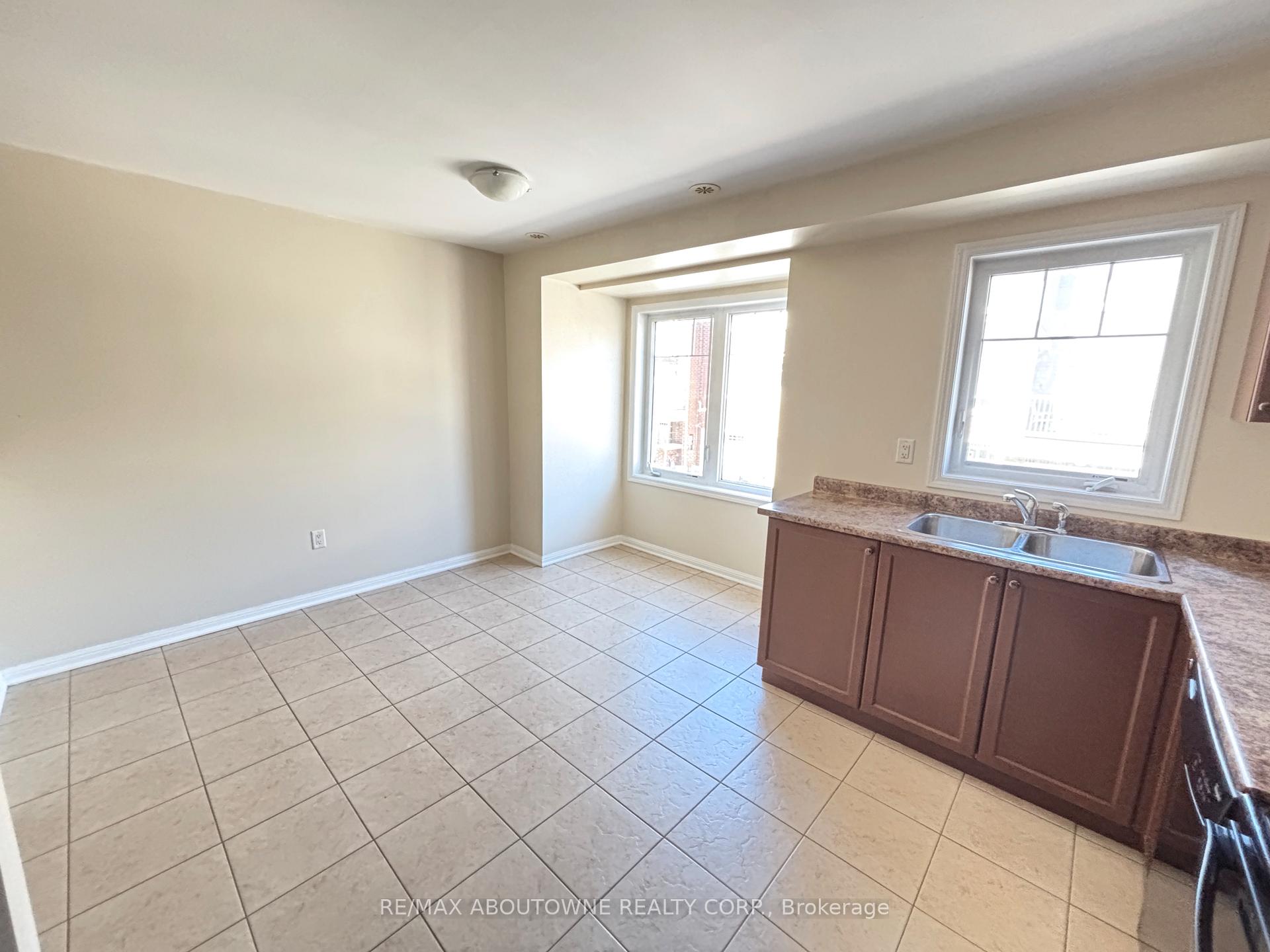 Photo 5 of Unit 55, 6020 Derry Road, Milton, Harrison — HOMEH