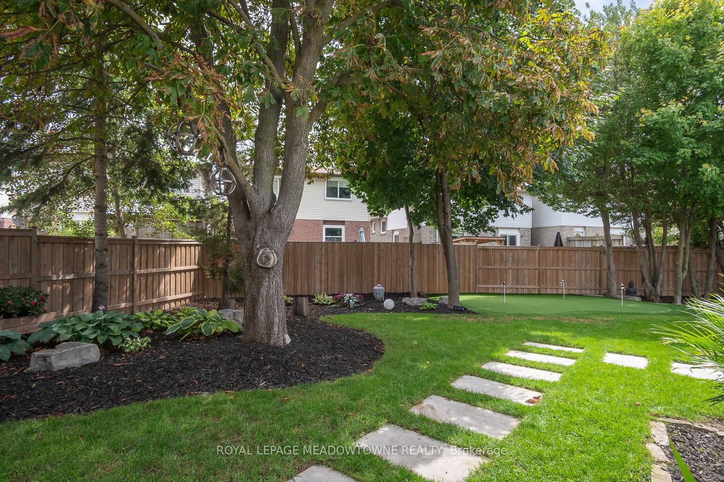 Photo 3 of 613 Foster Court, Milton, Timberlea — HOMEH