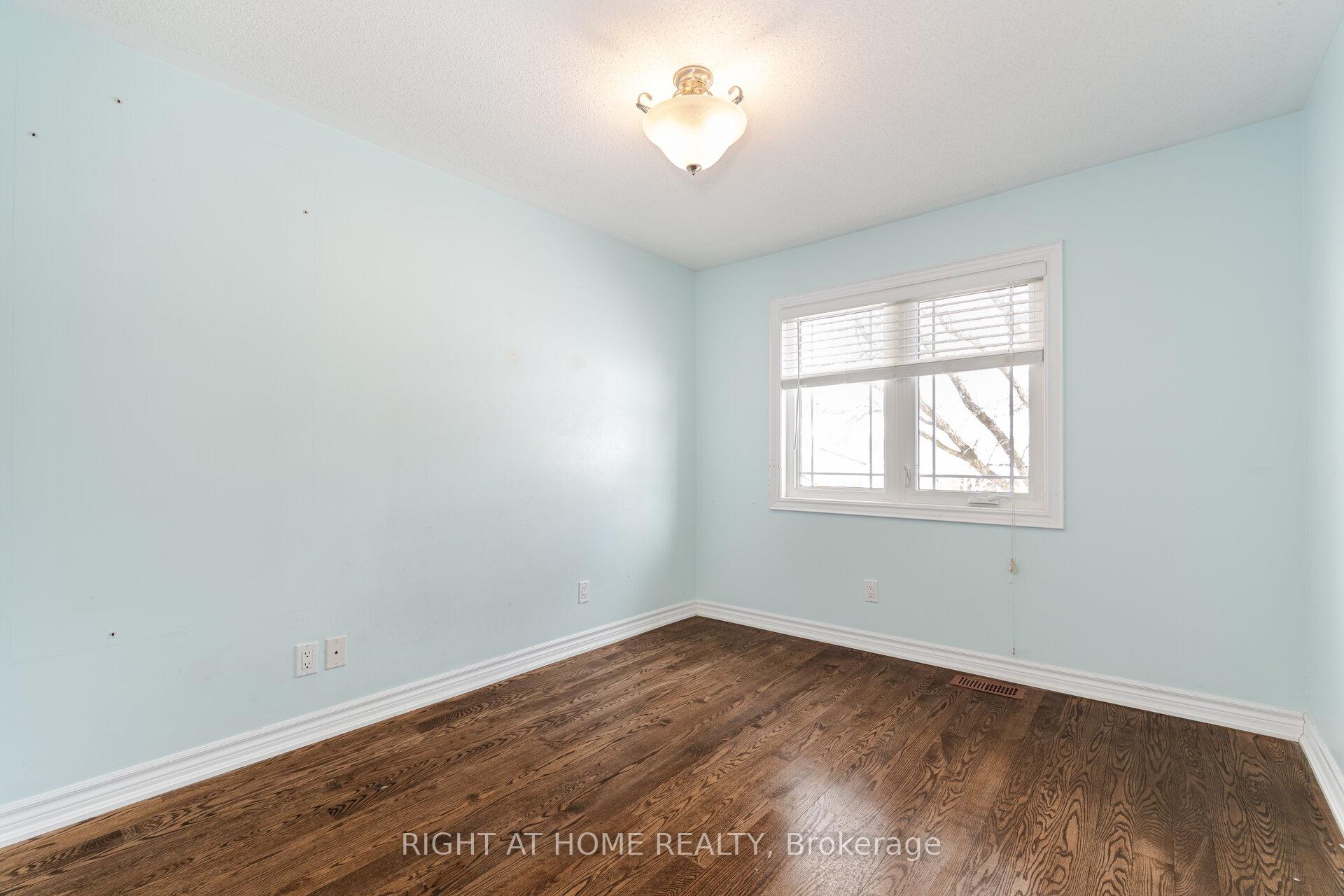 Photo 20 of 163 Tamarack Drive, Markham, Aileen-Willowbrook — HOMEH