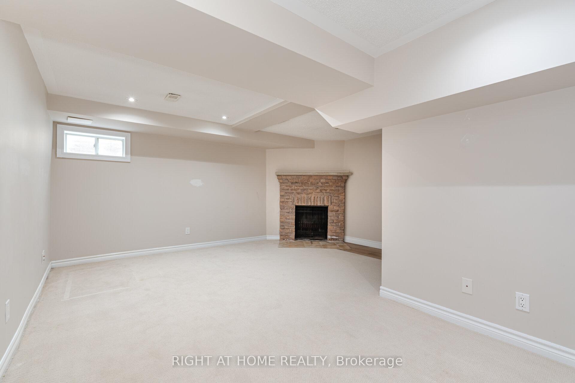 Photo 30 of 163 Tamarack Drive, Markham, Aileen-Willowbrook — HOMEH