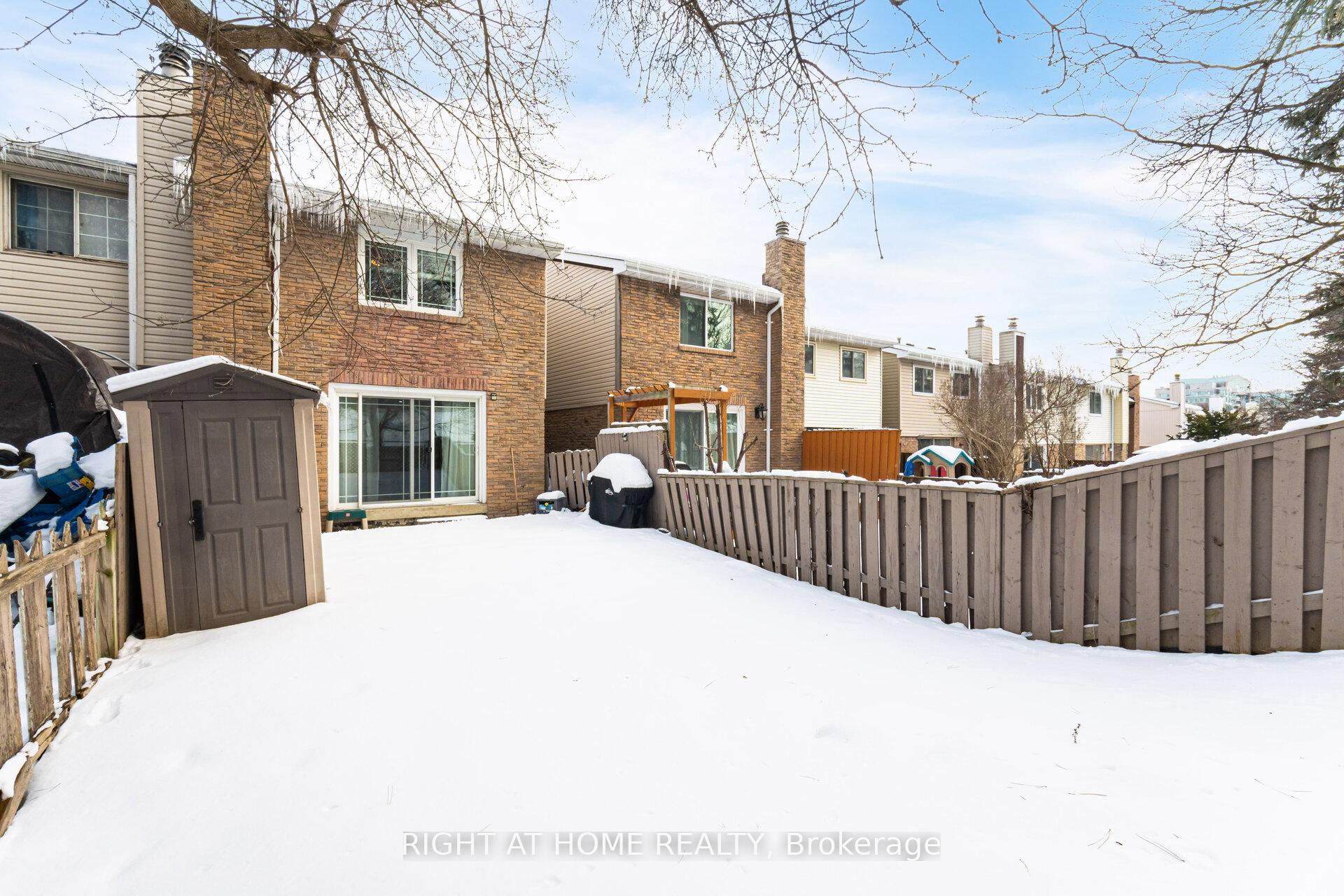 Photo 38 of 163 Tamarack Drive, Markham, Aileen-Willowbrook — HOMEH