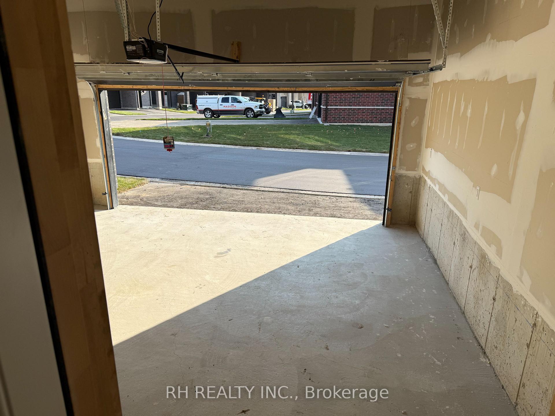 Photo 35 of 599 Riverlands Avenue, Markham, Cornell — HOMEH