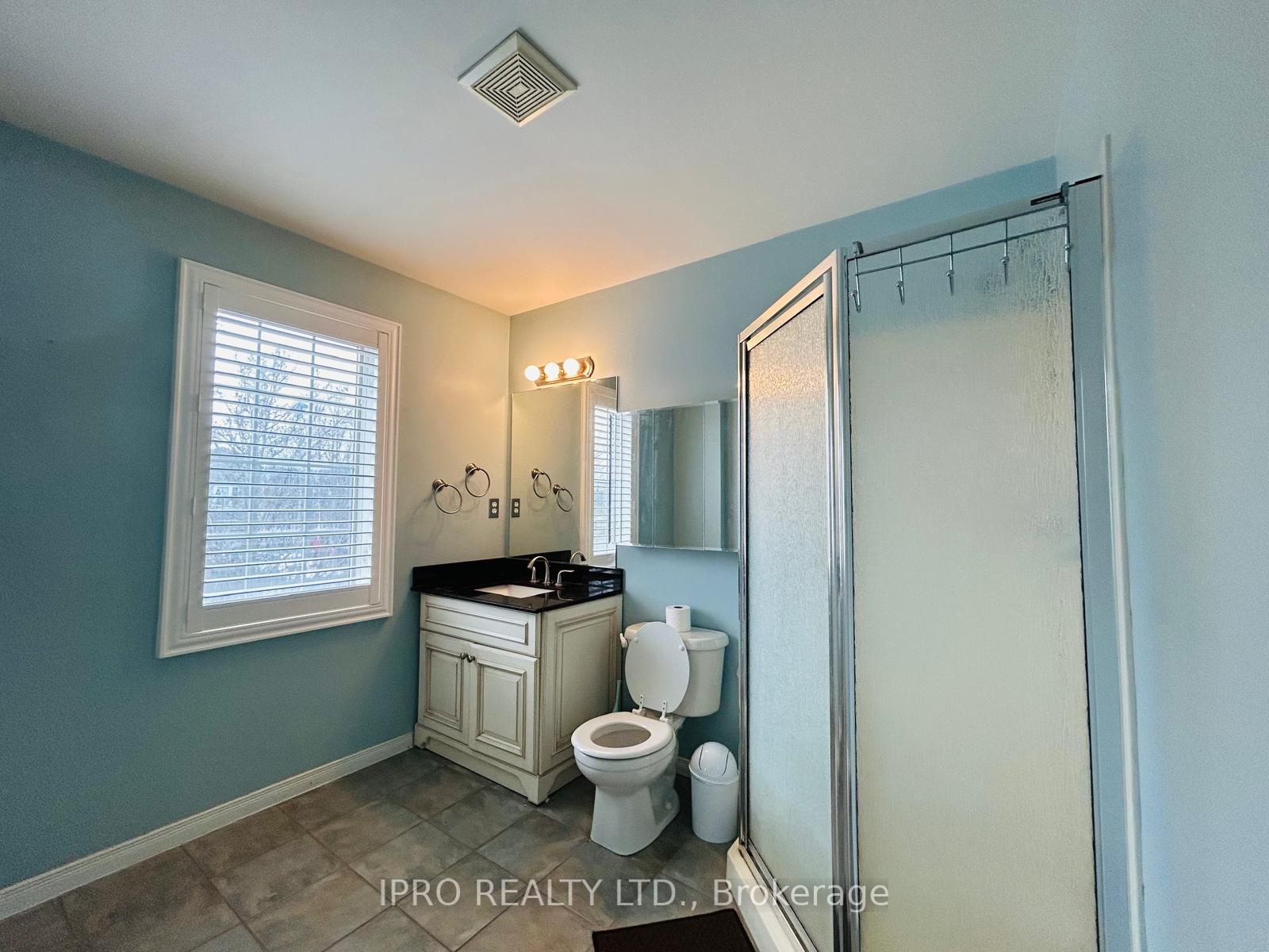 Photo 10 of 123 Frances Avenue, Hamilton, Stoney Creek — HOMEH