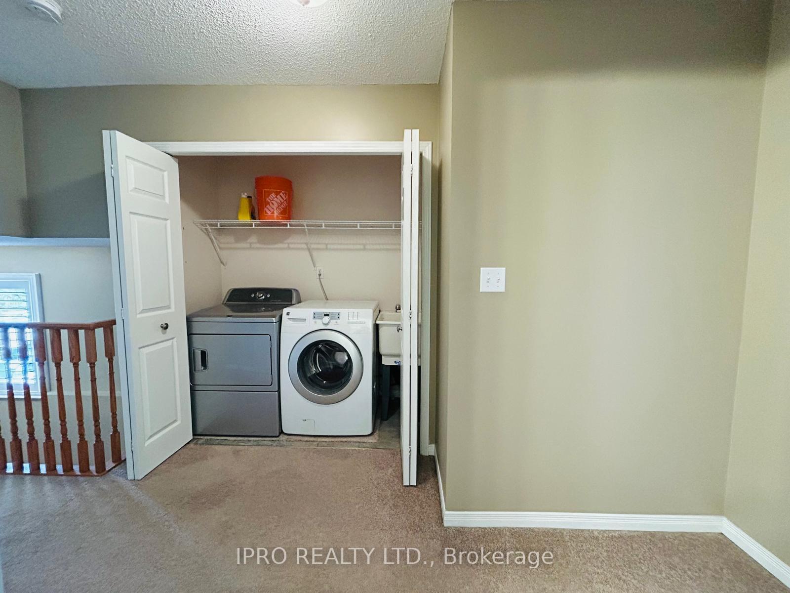 Photo 18 of 123 Frances Avenue, Hamilton, Stoney Creek — HOMEH
