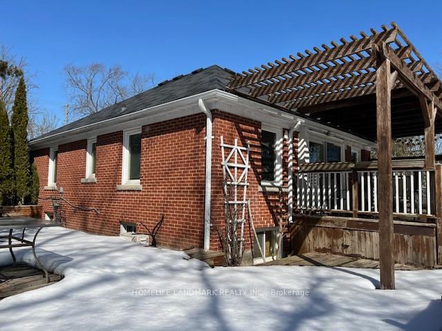 Photo 3 of 163 John Street, Markham, Thornhill — HOMEH