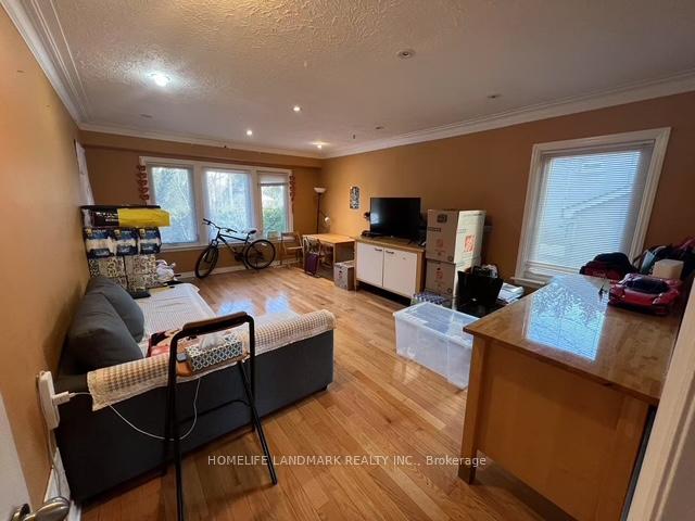 Photo 5 of 163 John Street, Markham, Thornhill — HOMEH