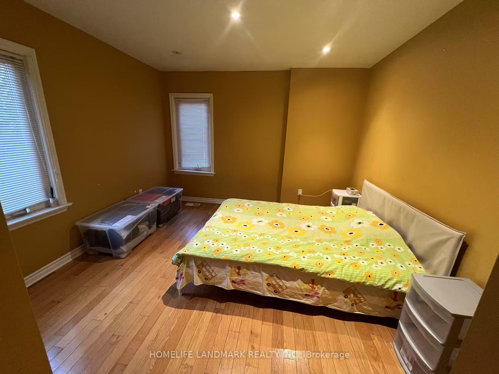 Photo 8 of 163 John Street, Markham, Thornhill — HOMEH