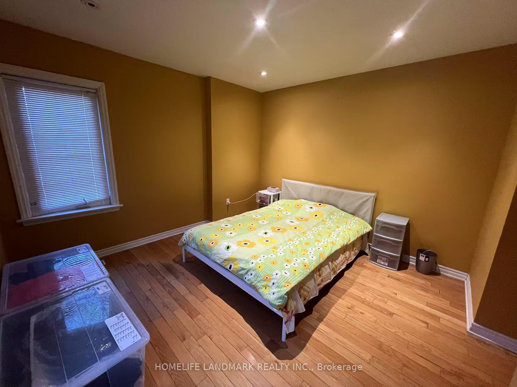 Photo 10 of 163 John Street, Markham, Thornhill — HOMEH