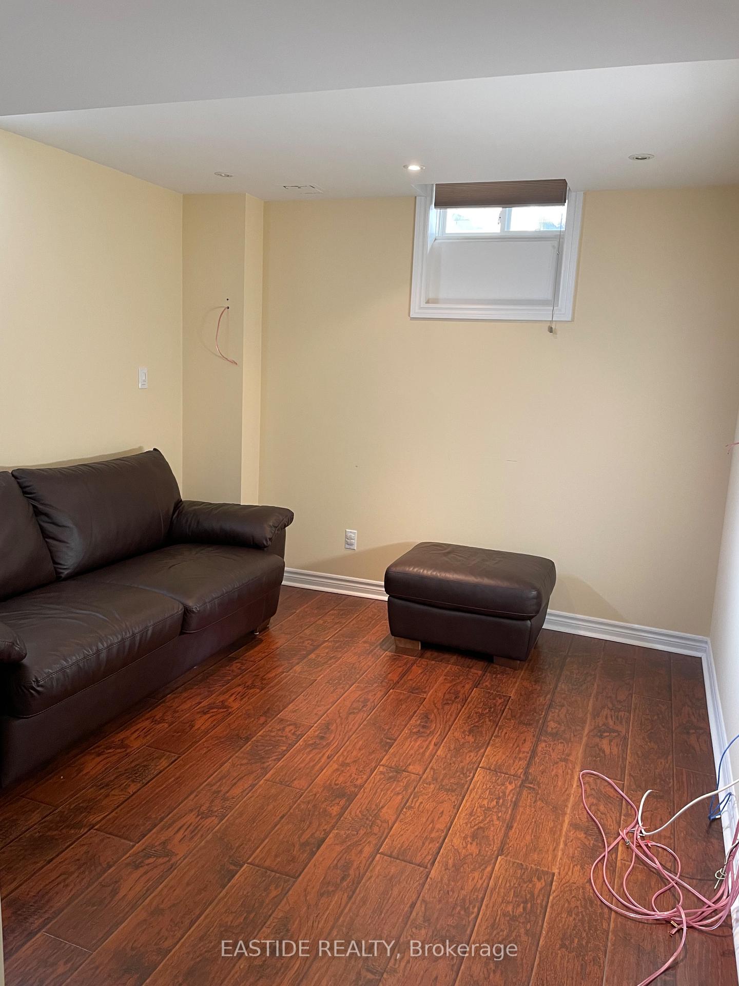 Photo 21 of 25 Larcastle Avenue, Markham, Berczy — HOMEH
