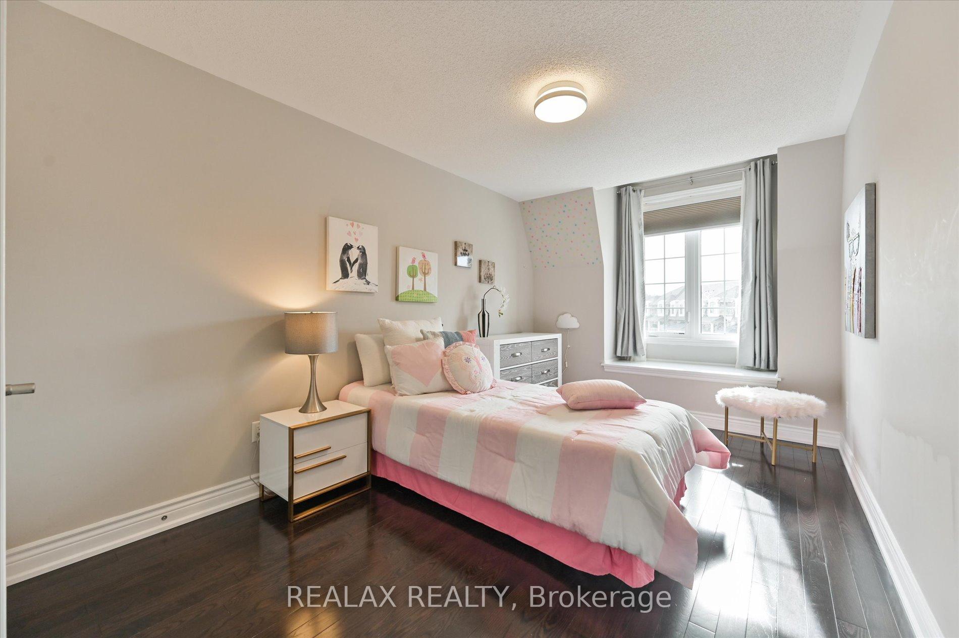 Photo 27 of 19 Etherington Way, Markham, Victoria Square — HOMEH