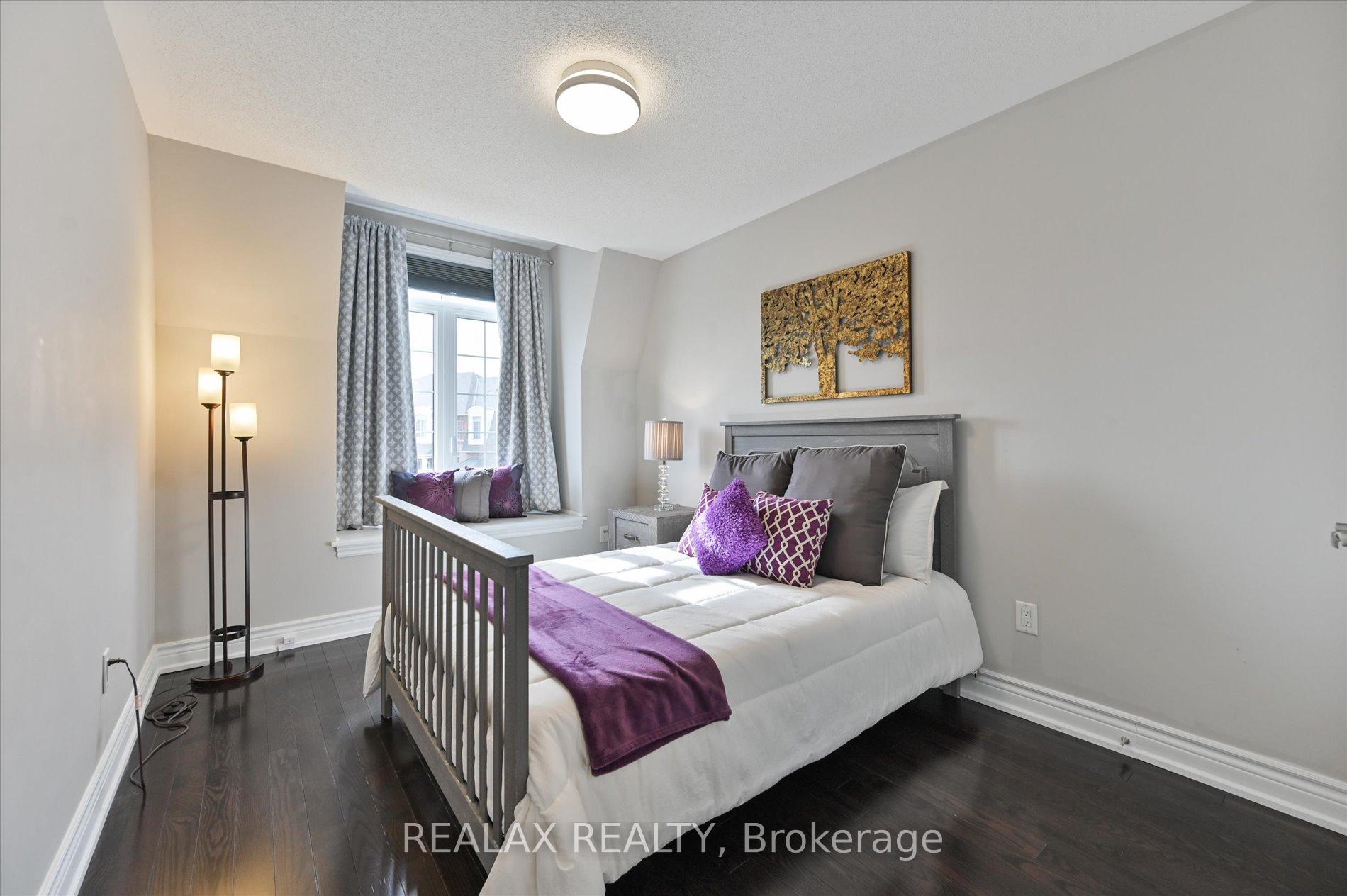 Photo 28 of 19 Etherington Way, Markham, Victoria Square — HOMEH