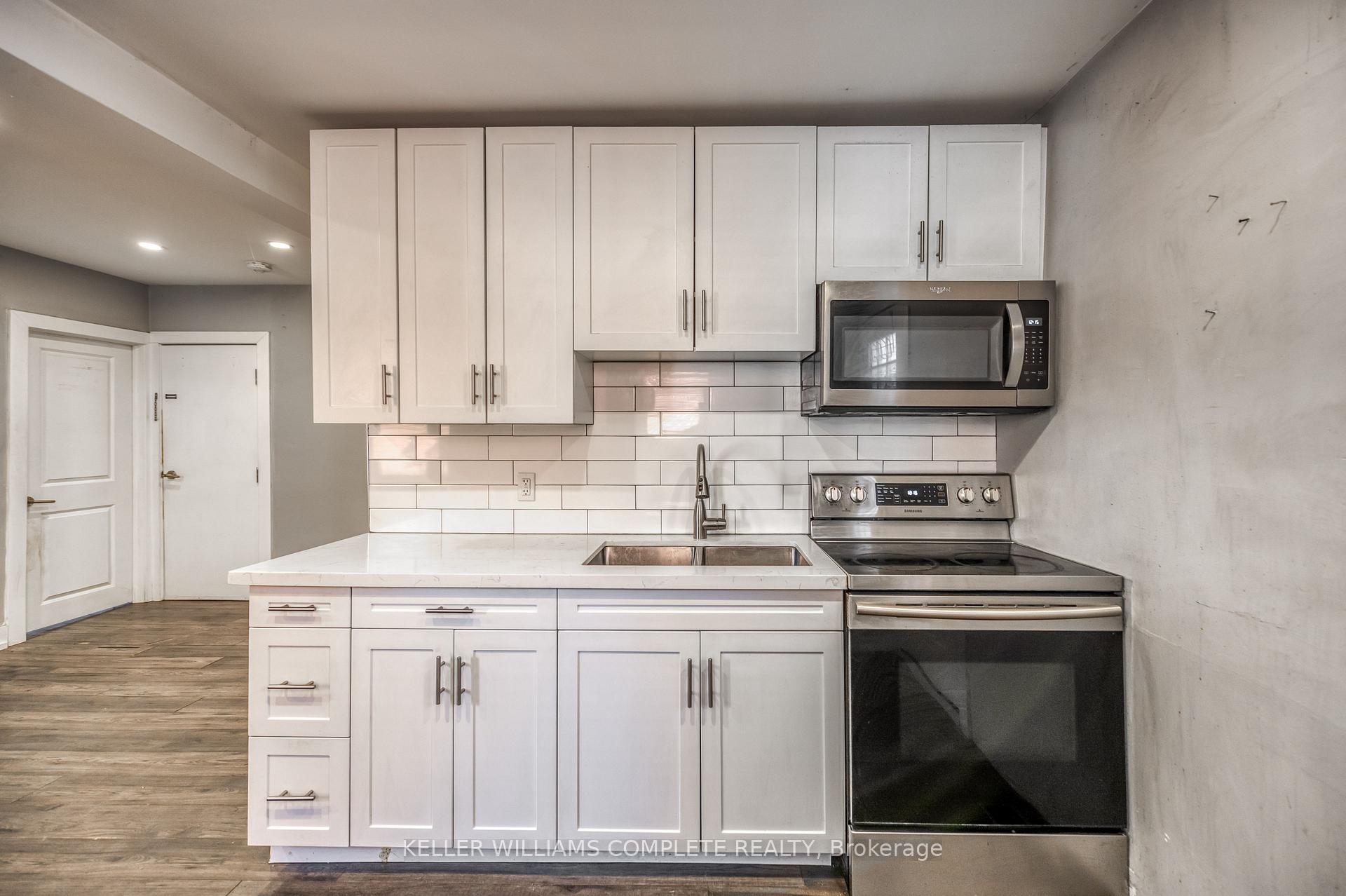 Photo 4 of Unit Unit 1, 48 Shaw Street, Hamilton, Industrial Sector — HOMEH