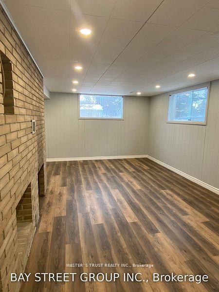 Photo 8 of 18 Hughson Drive, Markham, Buttonville — HOMEH