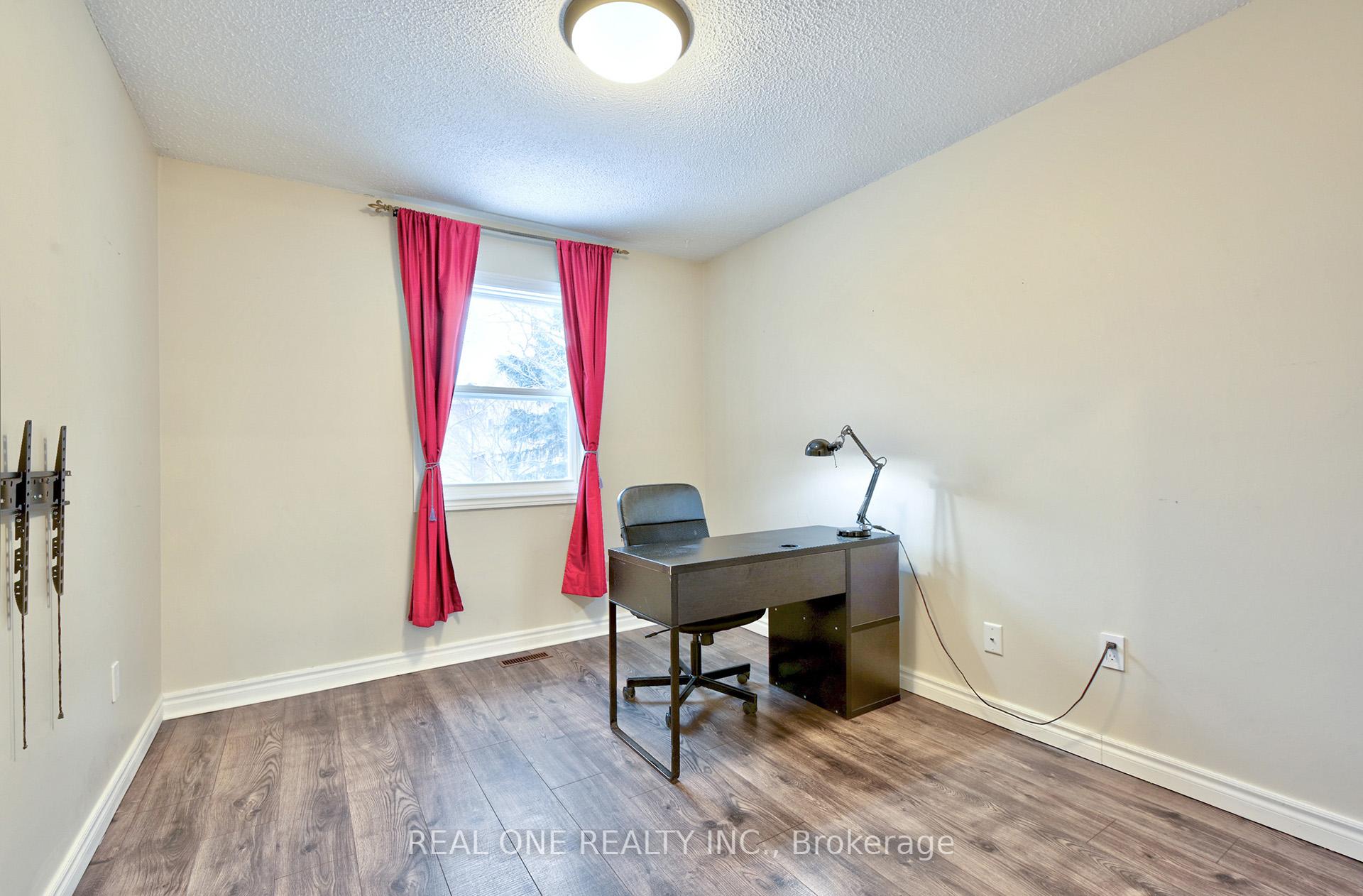 Photo 22 of 90 Morrison Crescent, Markham, Buttonville — HOMEH