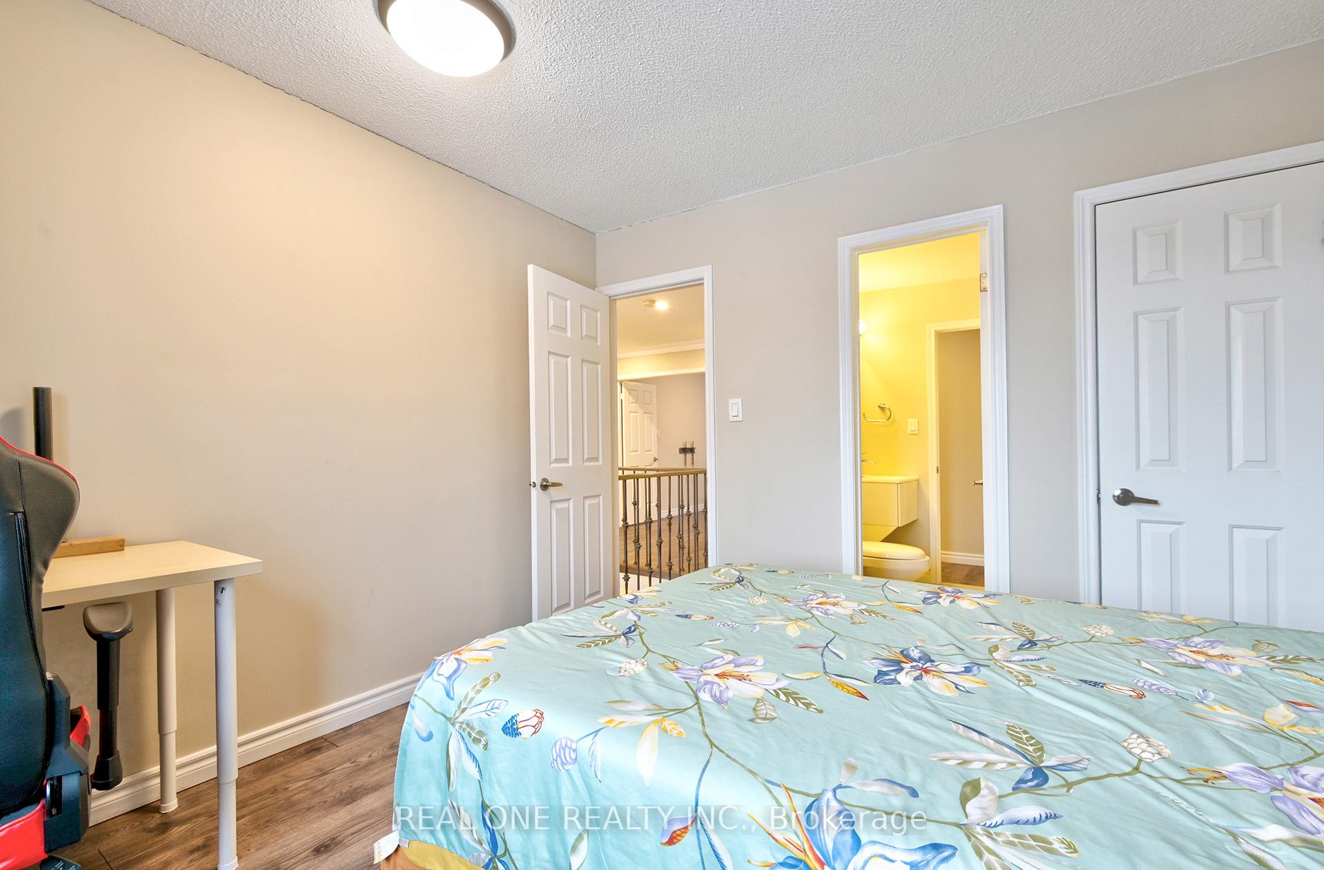 Photo 25 of 90 Morrison Crescent, Markham, Buttonville — HOMEH