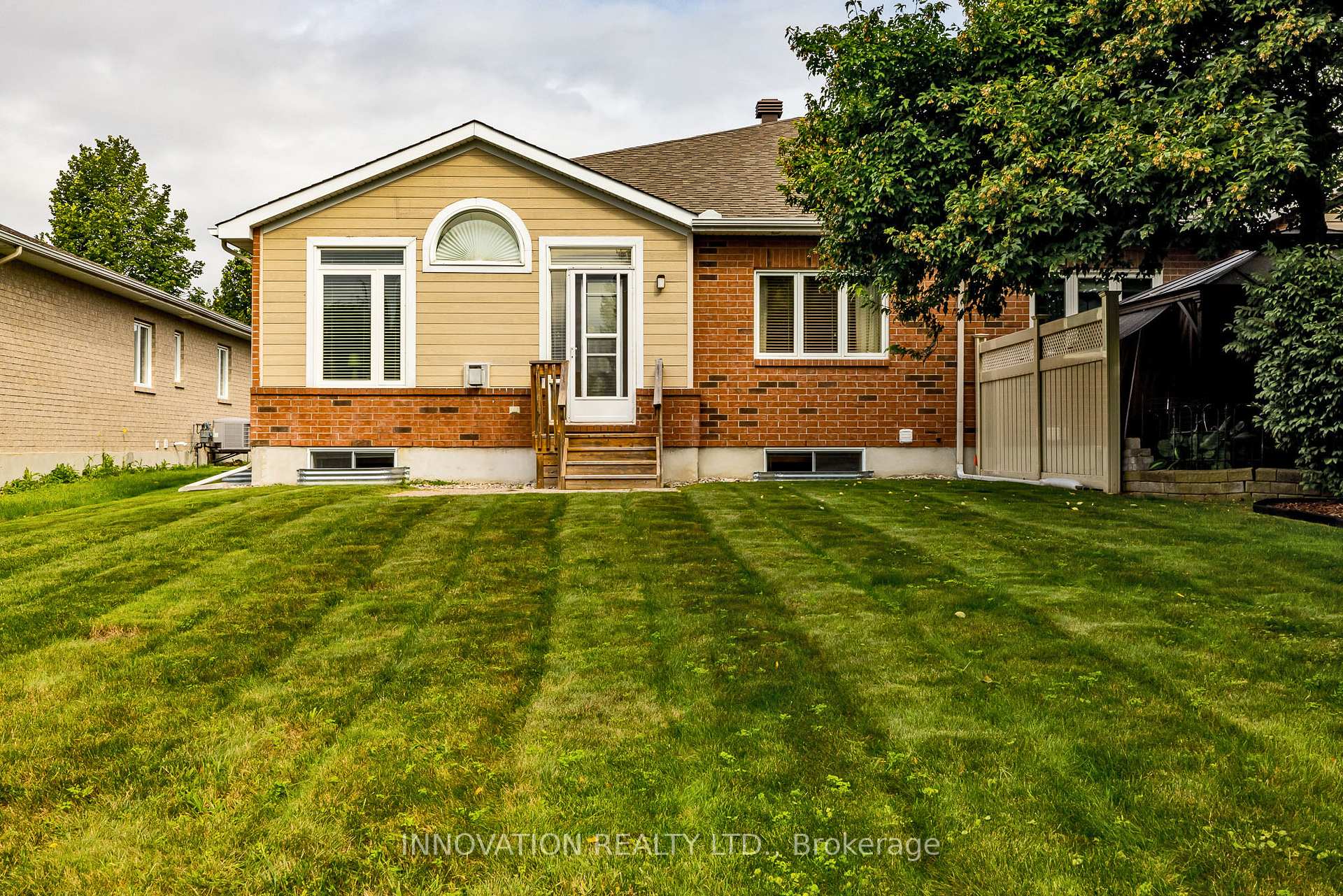 Photo 32 of 8 Nighthawk Crescent, Ottawa, Kanata - Bridlewood — HOMEH