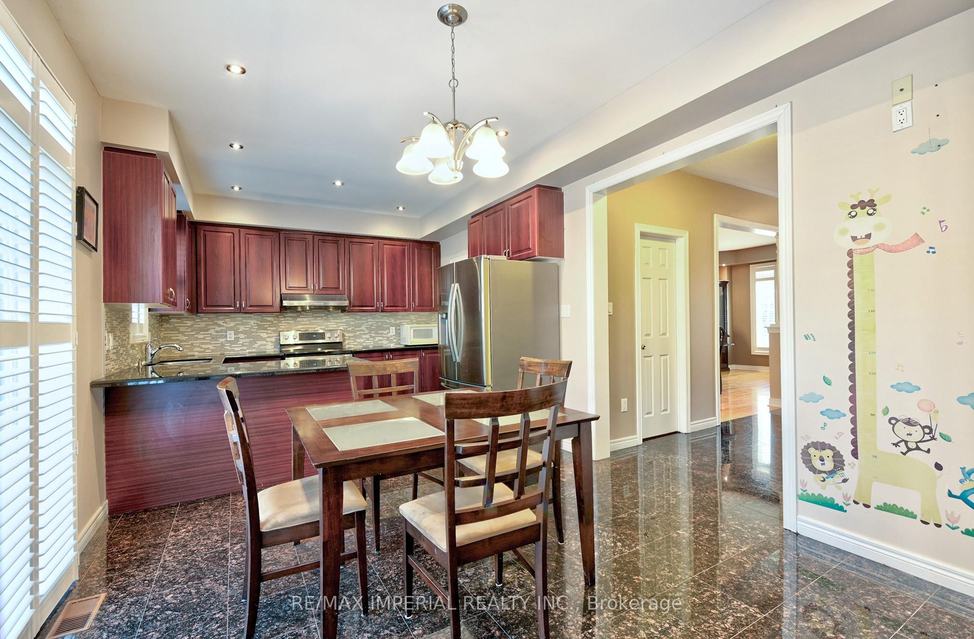Photo 7 of 257 Everett Street, Markham, Wismer — HOMEH