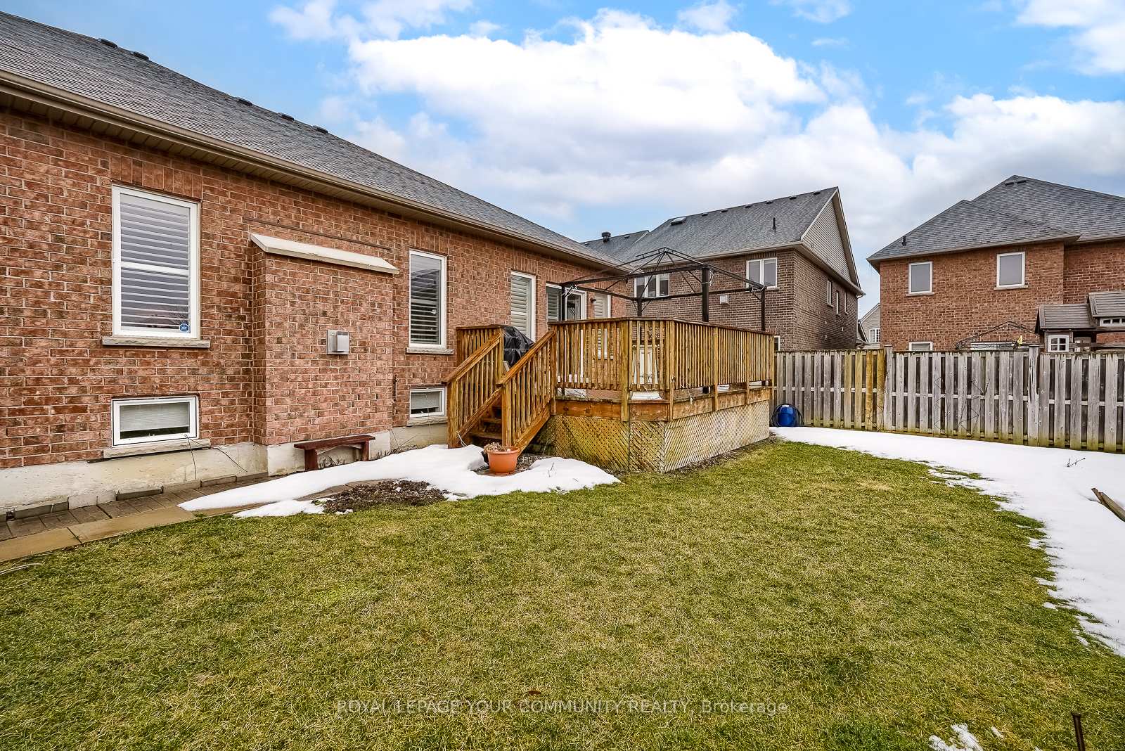 Photo 34 of 496 Roy Rainey Avenue, Markham, Wismer — HOMEH