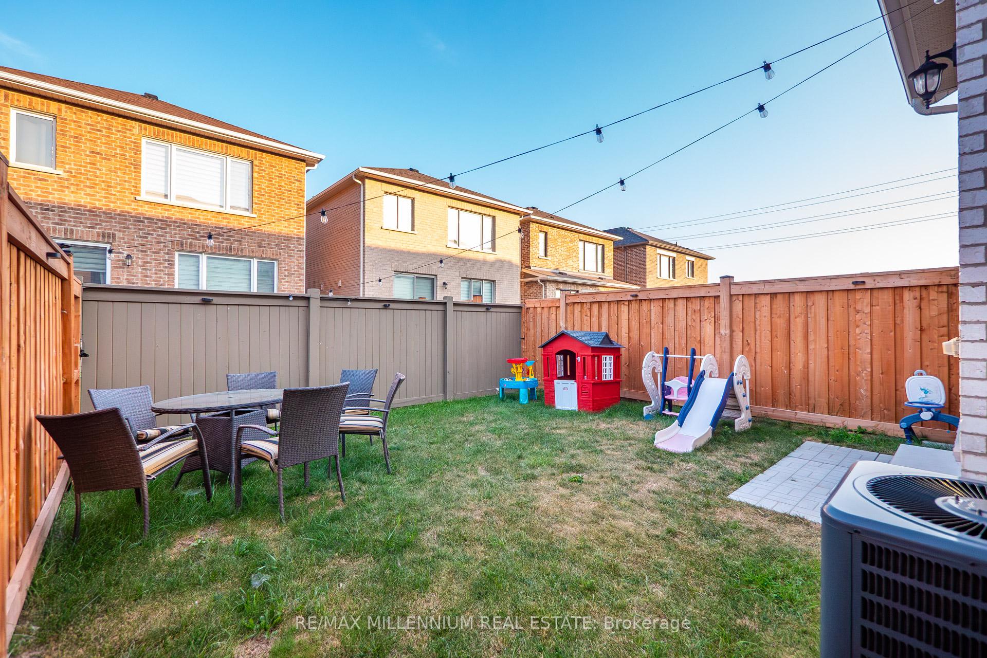 Photo 30 of 507 Bellflower Court, Milton, Rural Milton — HOMEH