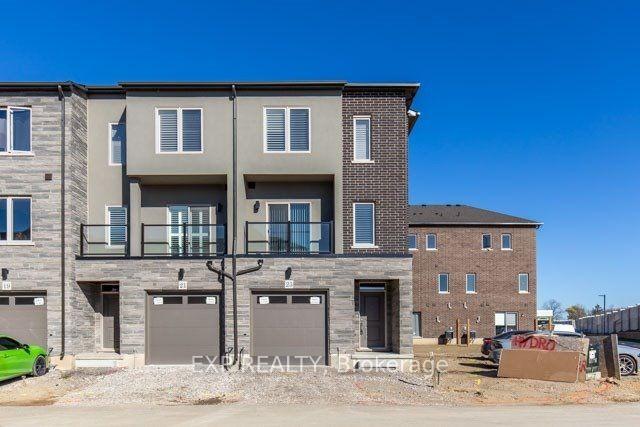 Photo 1 of 23 Bayberry Lane, Grimsby, Grimsby Escarpment — HOMEH