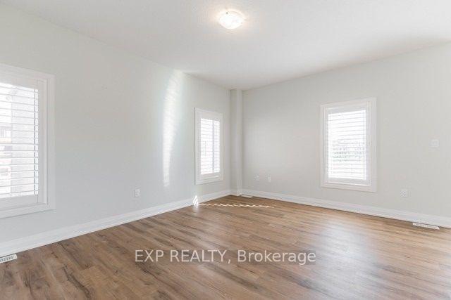 Photo 11 of 23 Bayberry Lane, Grimsby, Grimsby Escarpment — HOMEH