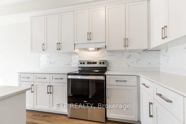 Photo 17 of 23 Bayberry Lane, Grimsby, Grimsby Escarpment — HOMEH