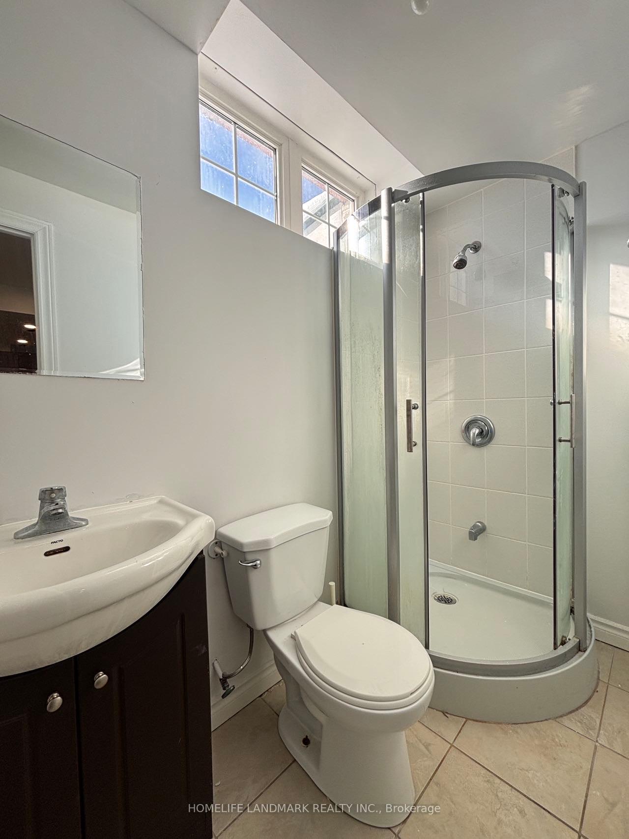 Photo 12 of Unit Basemen, 98 Viscount Drive, Markham, Berczy — HOMEH