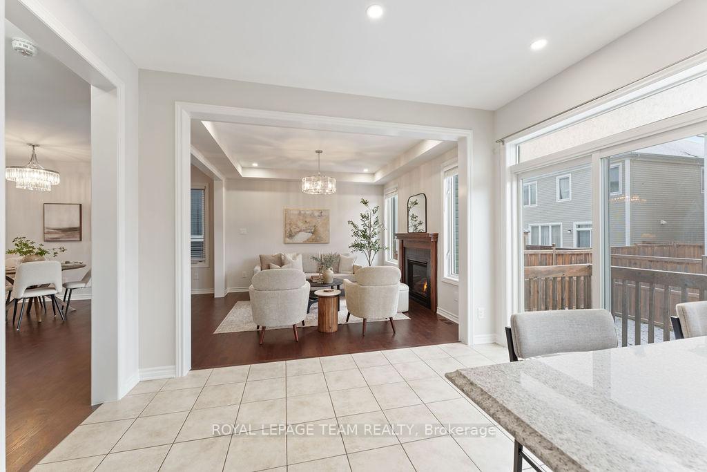 Photo 15 of 106 Pinelock Street, Ottawa, Kanata - Emerald Meadows/Trailwest — HOMEH