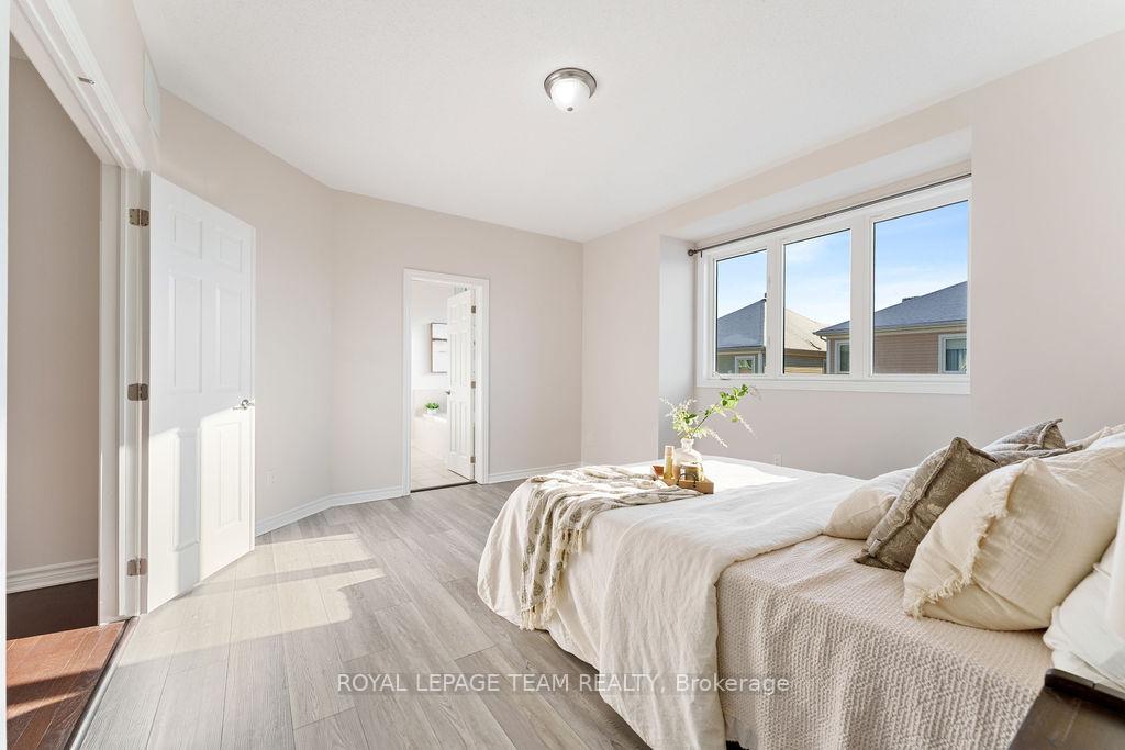 Photo 24 of 106 Pinelock Street, Ottawa, Kanata - Emerald Meadows/Trailwest — HOMEH