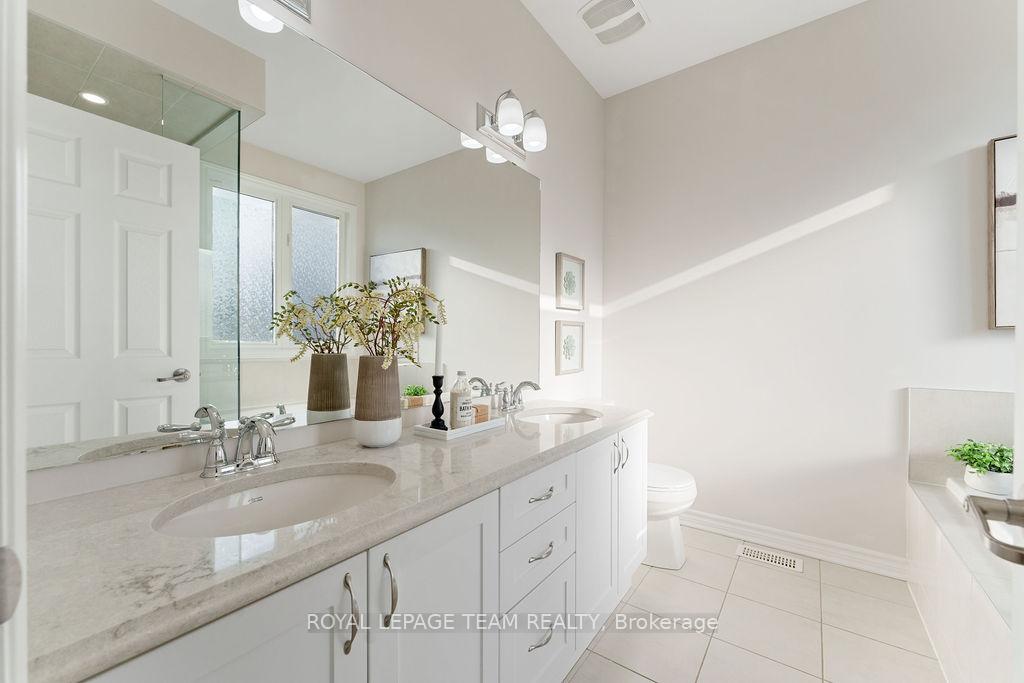 Photo 25 of 106 Pinelock Street, Ottawa, Kanata - Emerald Meadows/Trailwest — HOMEH
