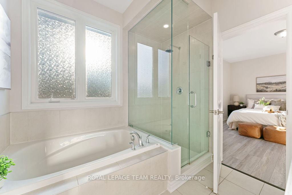 Photo 26 of 106 Pinelock Street, Ottawa, Kanata - Emerald Meadows/Trailwest — HOMEH