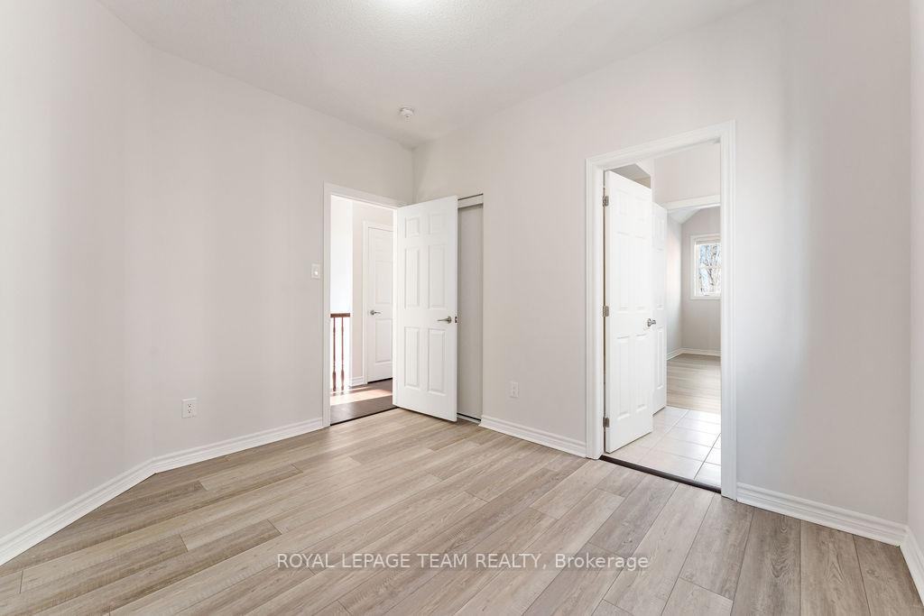 Photo 28 of 106 Pinelock Street, Ottawa, Kanata - Emerald Meadows/Trailwest — HOMEH