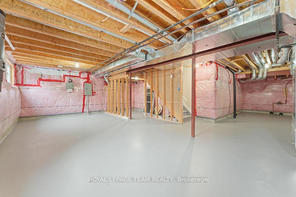 Photo 34 of 106 Pinelock Street, Ottawa, Kanata - Emerald Meadows/Trailwest — HOMEH