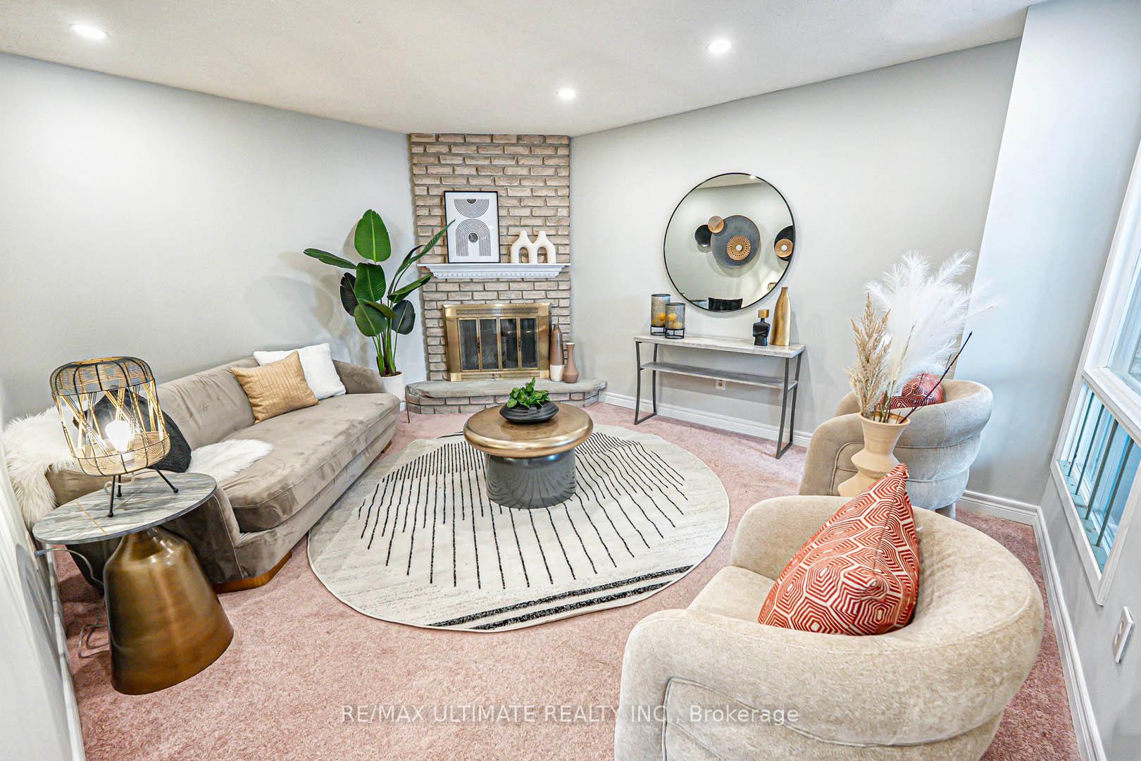 Photo 5 of 25 Larksmere Court, Markham, Milliken Mills West — HOMEH