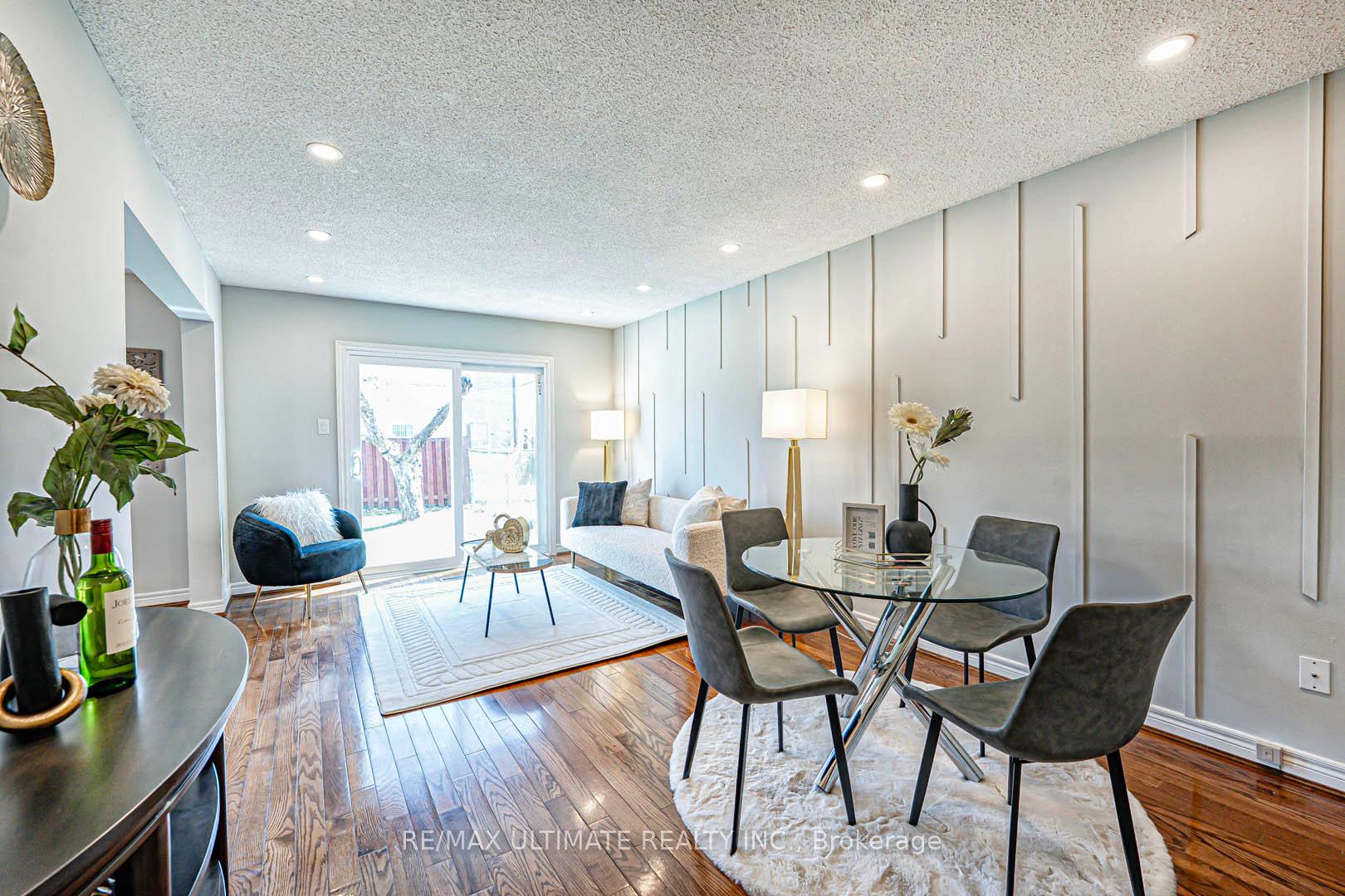 Photo 8 of 25 Larksmere Court, Markham, Milliken Mills West — HOMEH