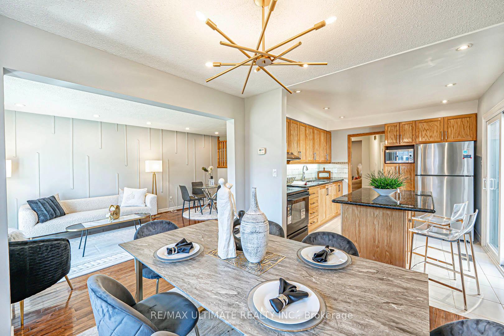 Photo 16 of 25 Larksmere Court, Markham, Milliken Mills West — HOMEH