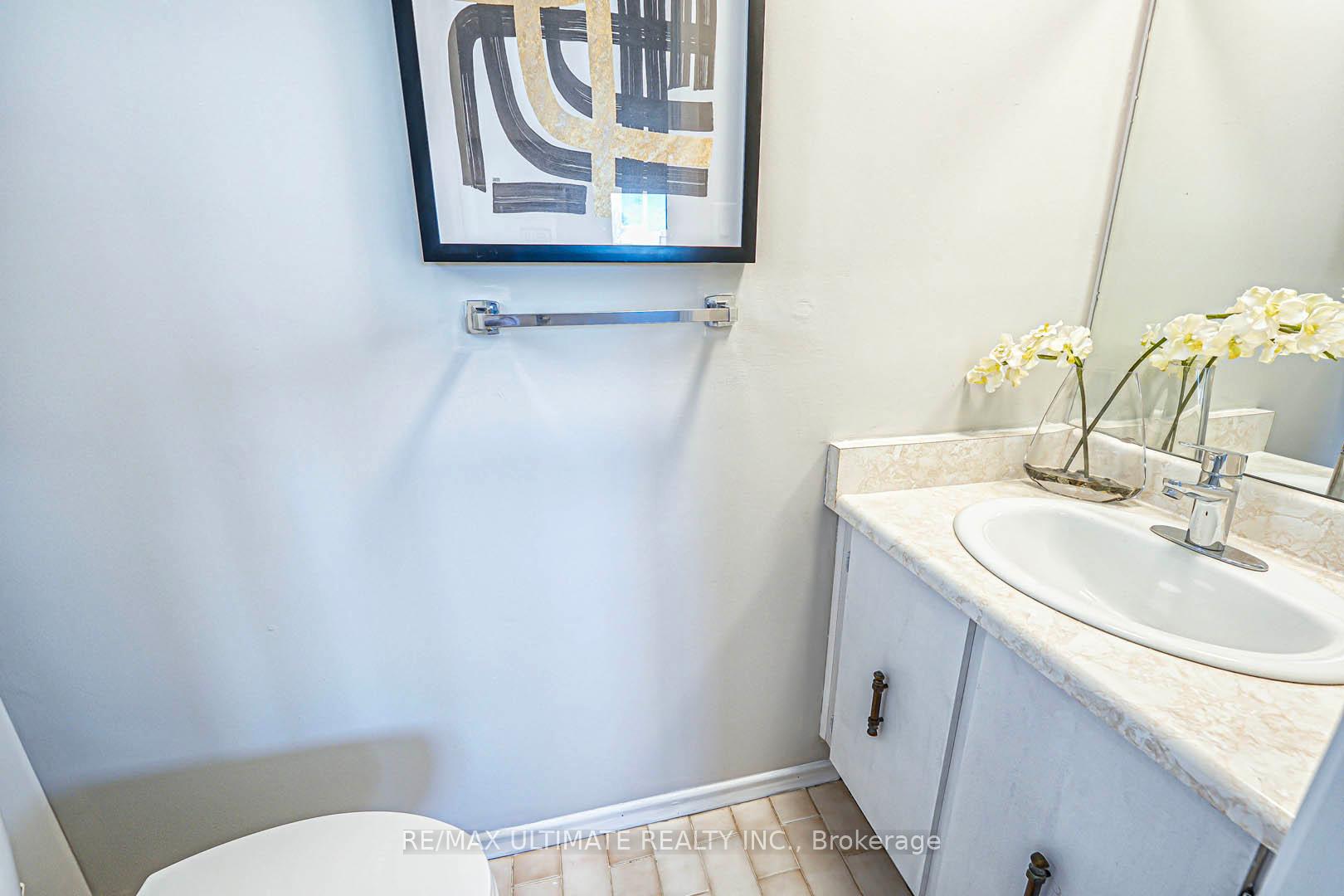 Photo 26 of 25 Larksmere Court, Markham, Milliken Mills West — HOMEH