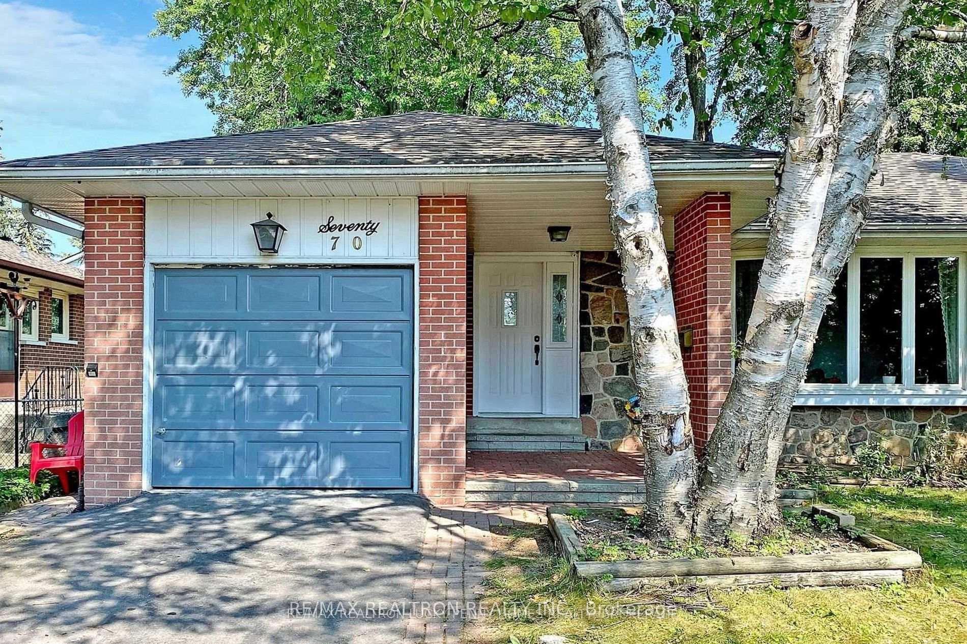 Front of 70 Lincoln Green Drive