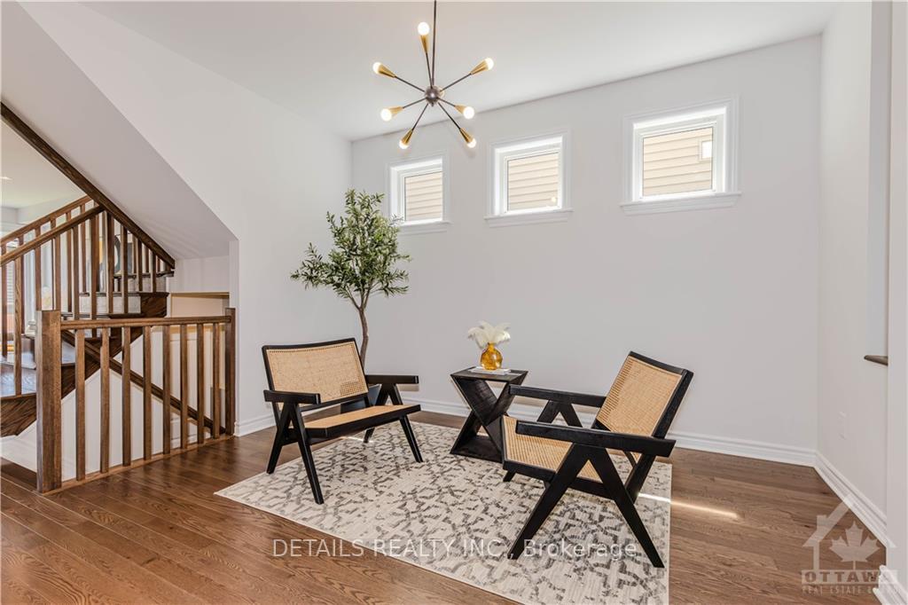 Photo 3 of 600 Triangle Street, Ottawa, Kanata - Emerald Meadows/Trailwest — HOMEH