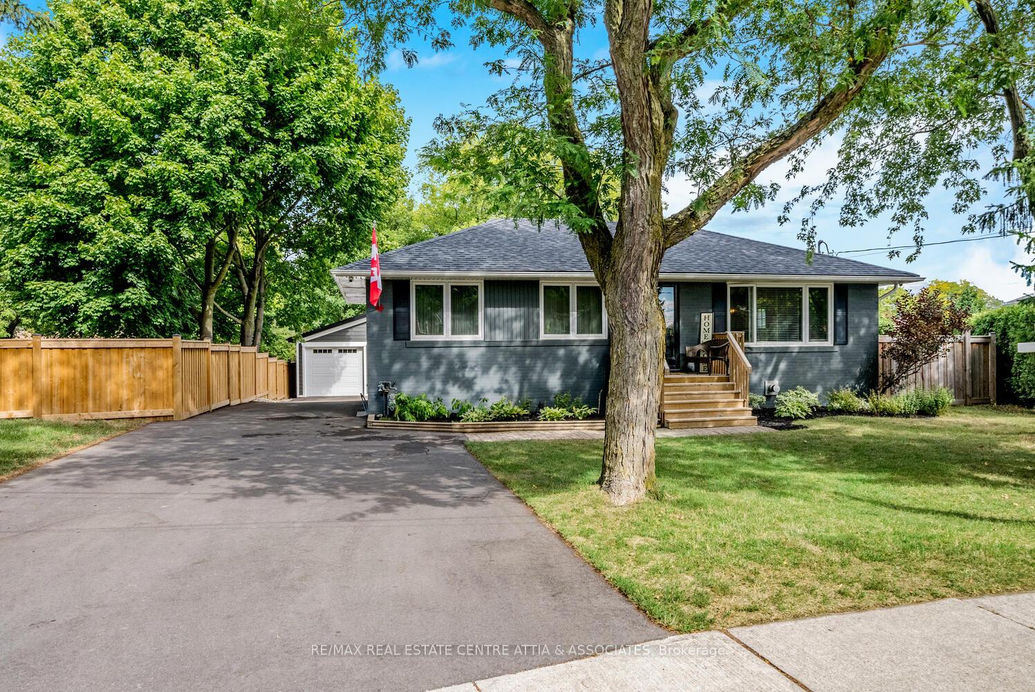 Front of 400 Highside Drive
