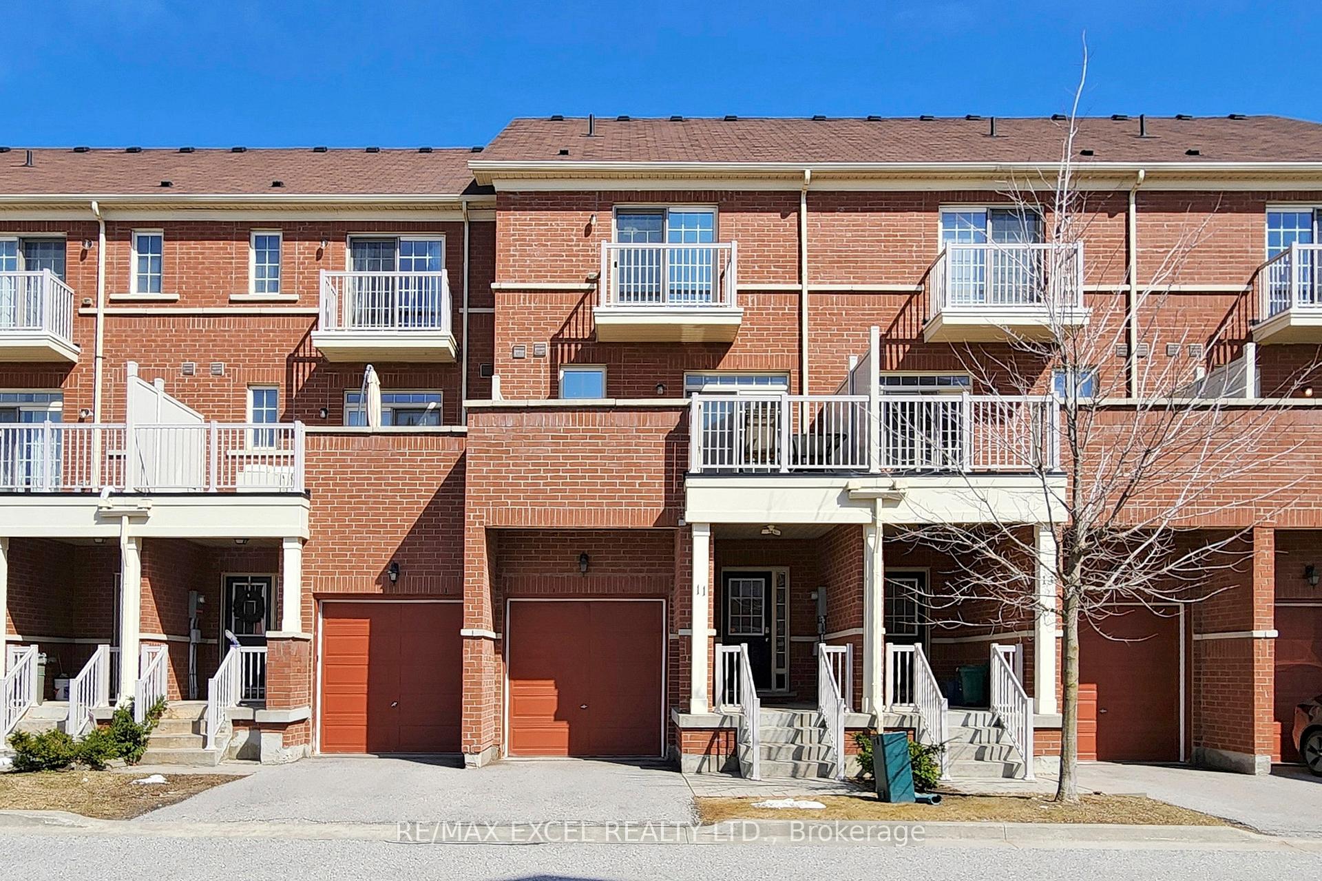 Photo 2 of 11 Vandaam Lane, Markham, Cathedraltown — HOMEH