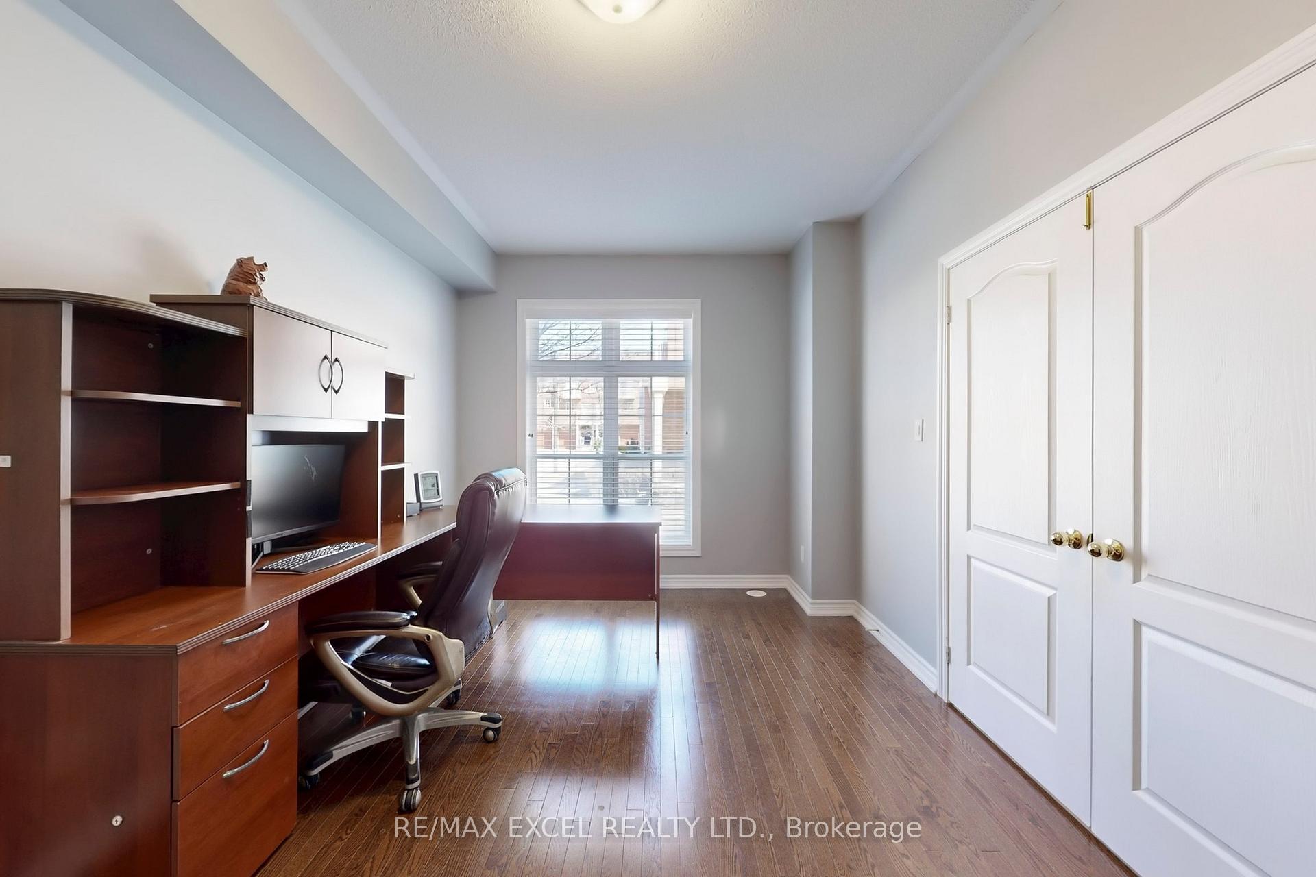 Photo 20 of 11 Vandaam Lane, Markham, Cathedraltown — HOMEH