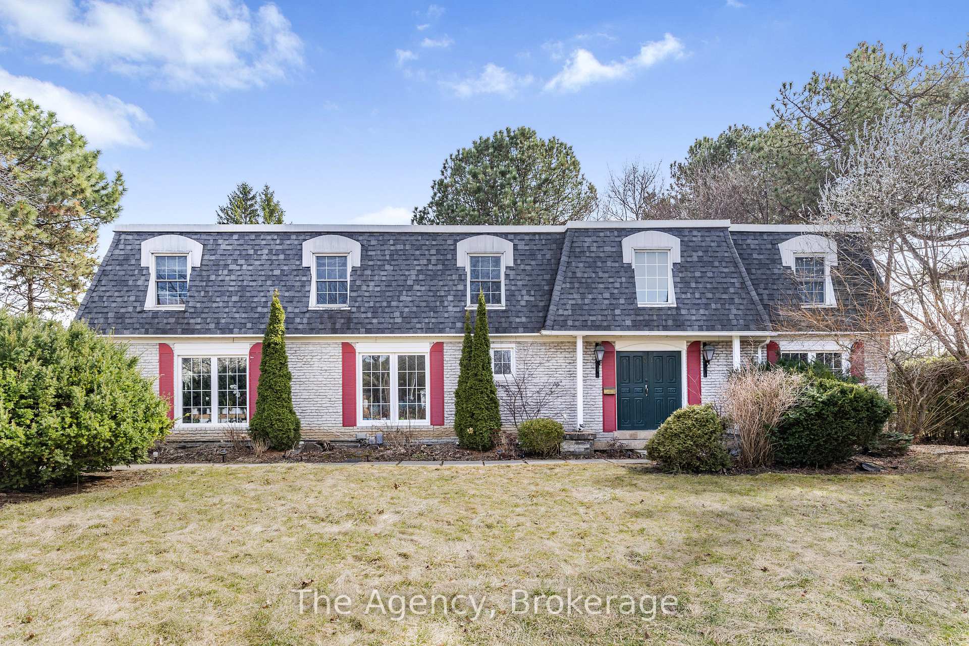 Photo 3 of 31 Daffodil Avenue, Markham, Bayview Glen — HOMEH