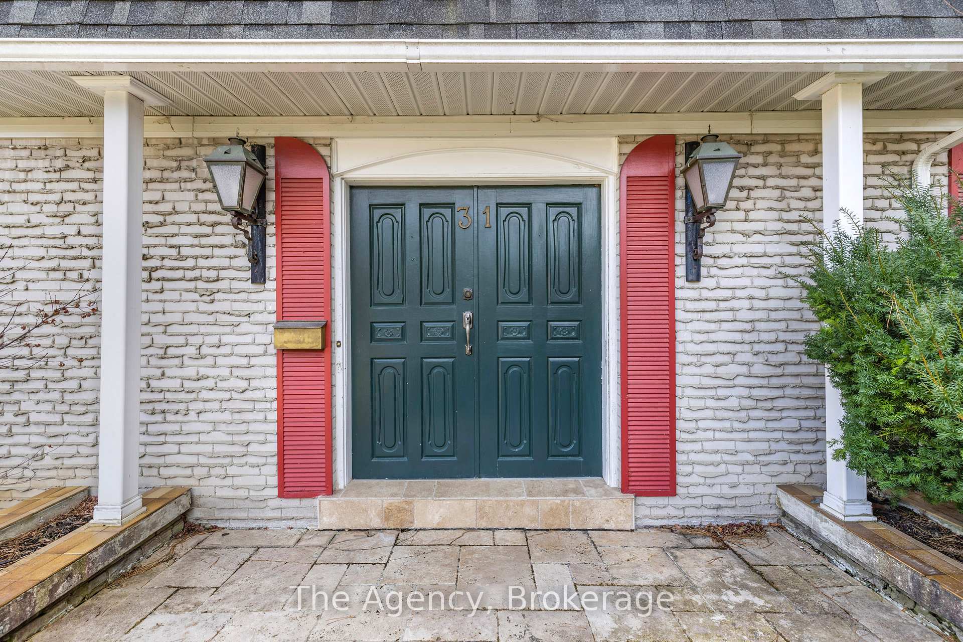 Photo 4 of 31 Daffodil Avenue, Markham, Bayview Glen — HOMEH