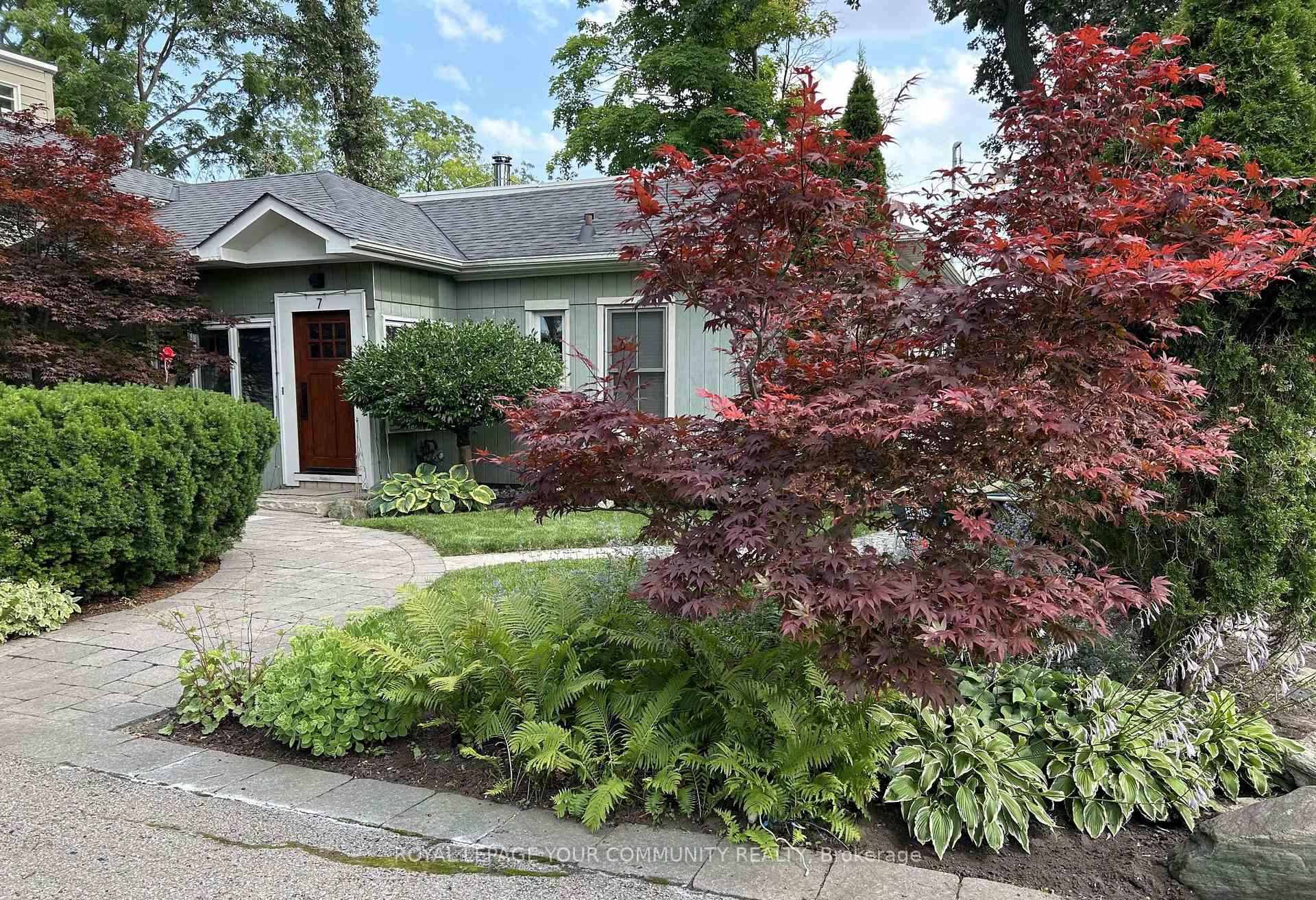 Photo 3 of 7 Buttonville Crescent E, Markham, Buttonville — HOMEH