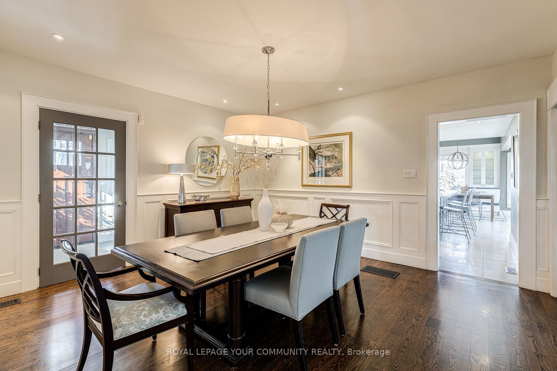 Photo 13 of 7 Buttonville Crescent E, Markham, Buttonville — HOMEH