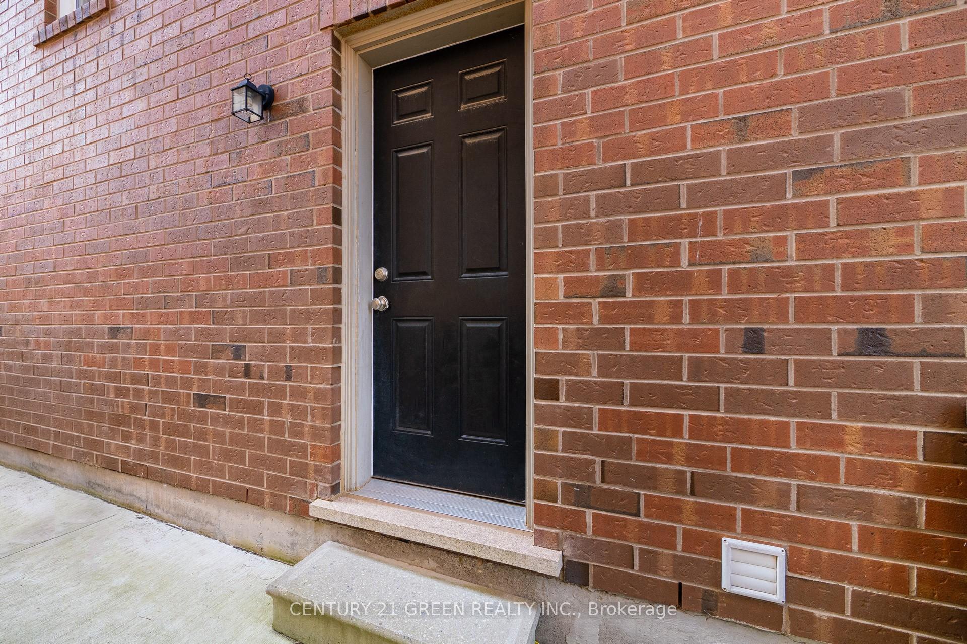 Photo 3 of 936 Rigo Crossing, Milton, Willmott — HOMEH