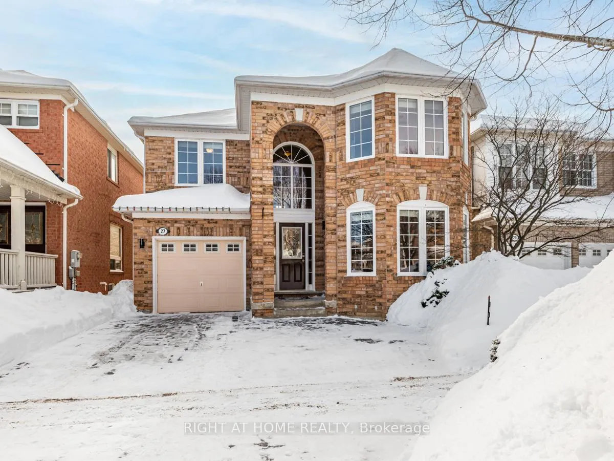 Photo 2 of 27 Wiltshire Drive, Markham, Berczy — HOMEH